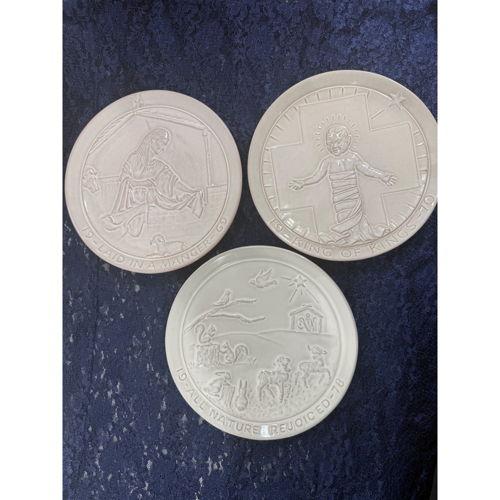 Frankoma Pottery Christmas Plates Set of 3 1969 1970 1978 White Glaze Vintage